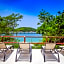Binniguenda Huatulco & Beach Club