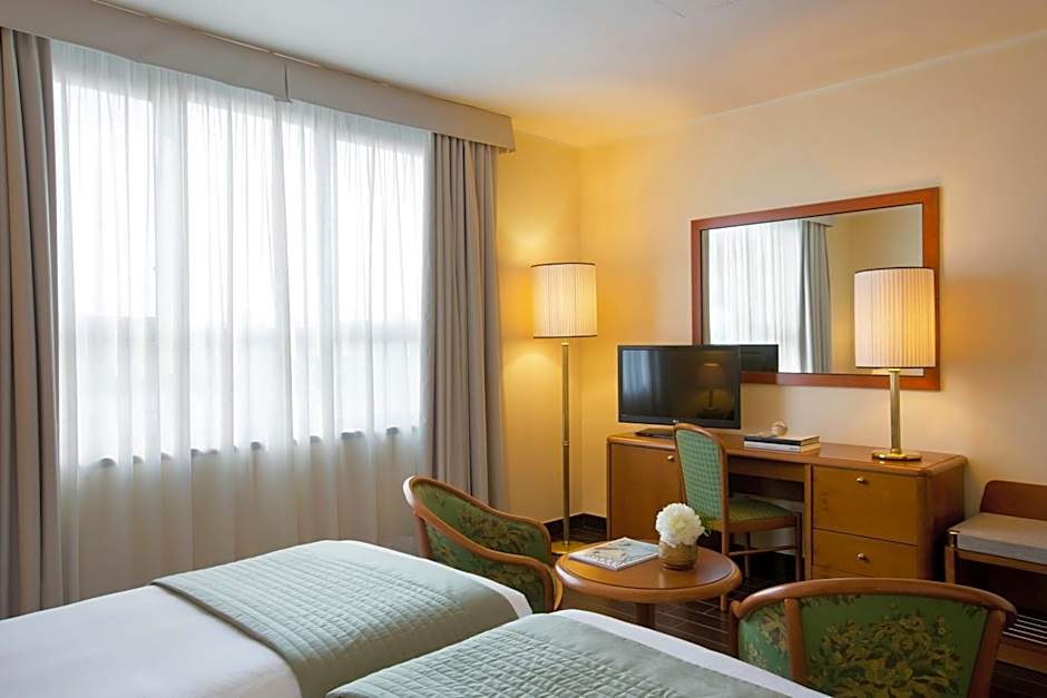 Starhotels Business Palace