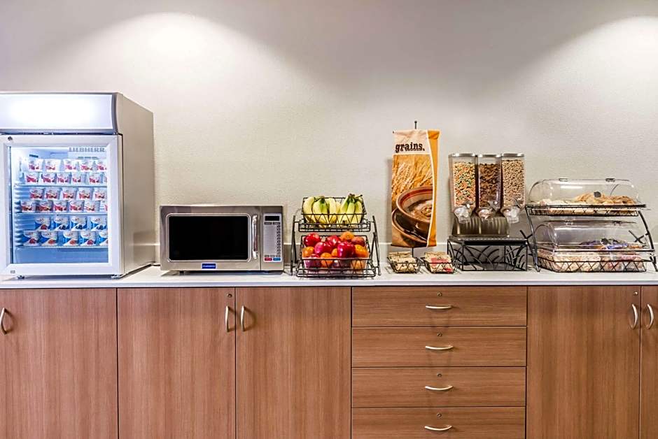 Microtel Inn & Suites by Wyndham Beaver Falls