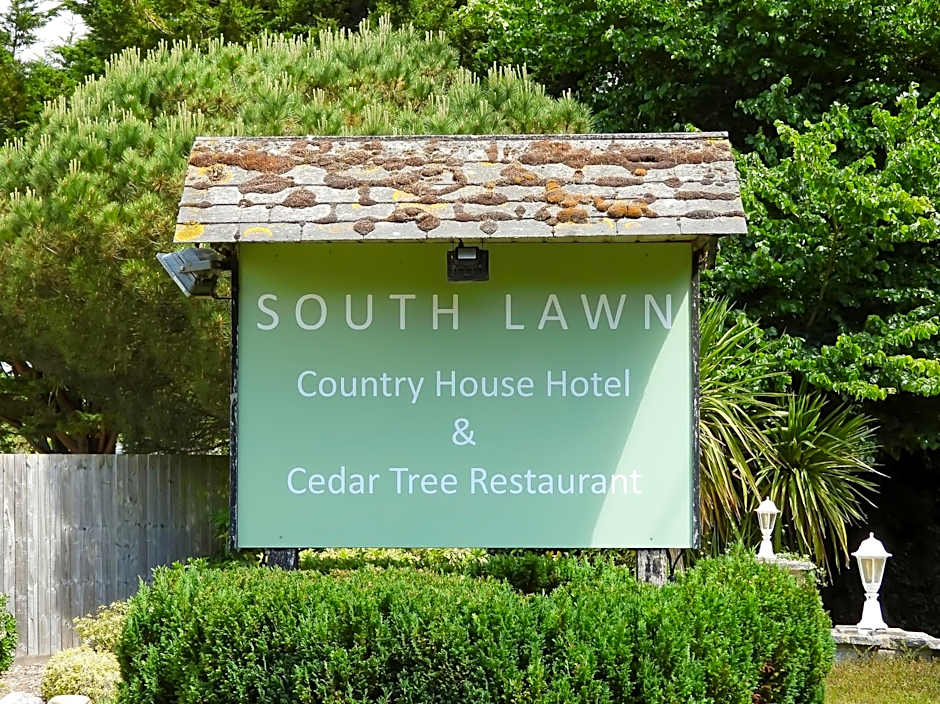 South Lawn Hotel