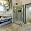 Piazza Farnese Luxury Suites