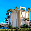 La Quinta Inn & Suites by Wyndham West Palm Beach Airport