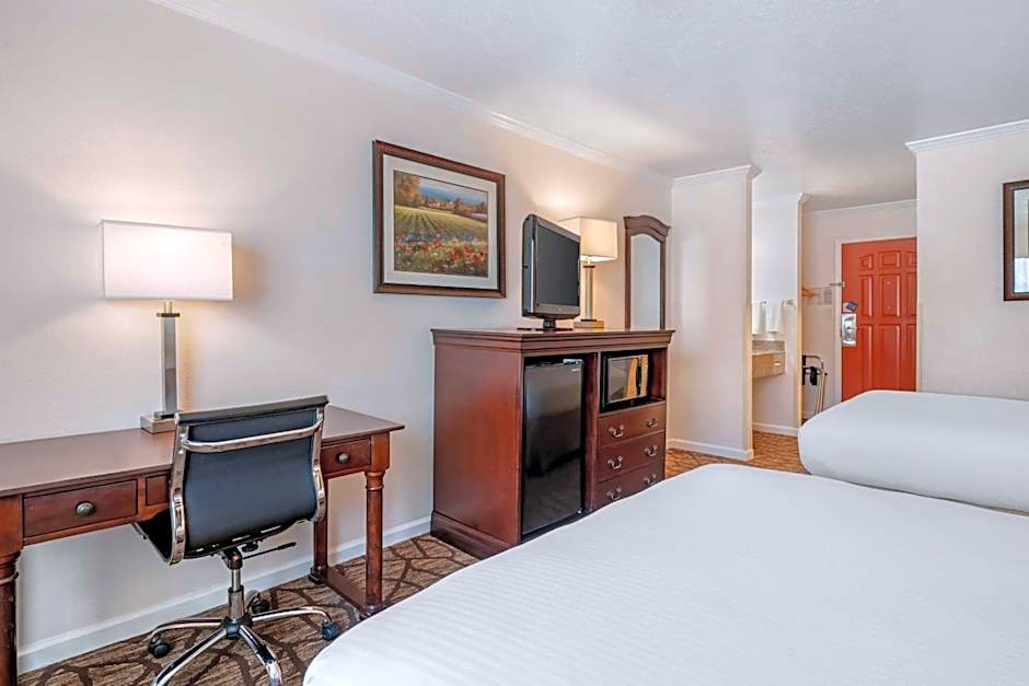 Best Western Salinas Monterey Hotel