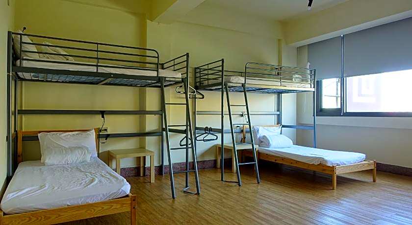 Chiayi Petite Hostel