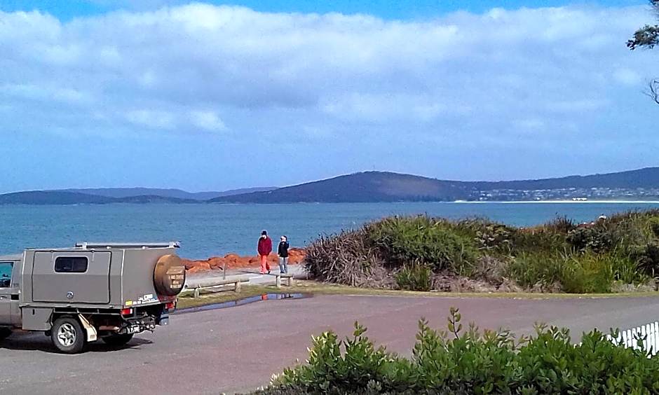 Acclaim Rose Gardens Beachside Holiday Park