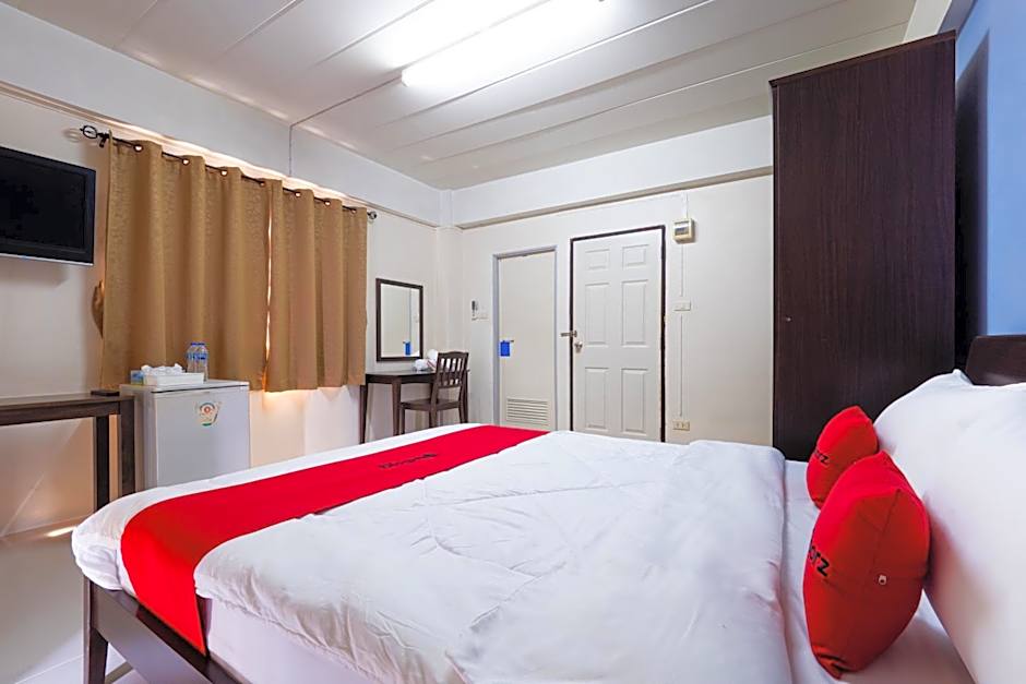 Si Fah at Bangsaen Hotel