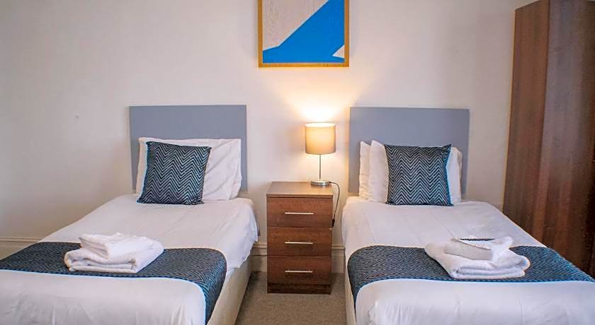 OYO Shanklin Beach Hotel