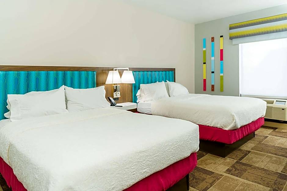 Hampton Inn By Hilton Garden City