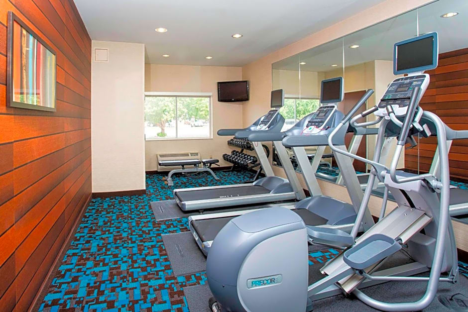 Fairfield Inn & Suites Greeley