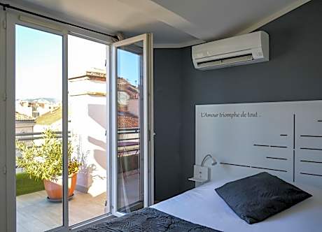 Double Room with Terrace