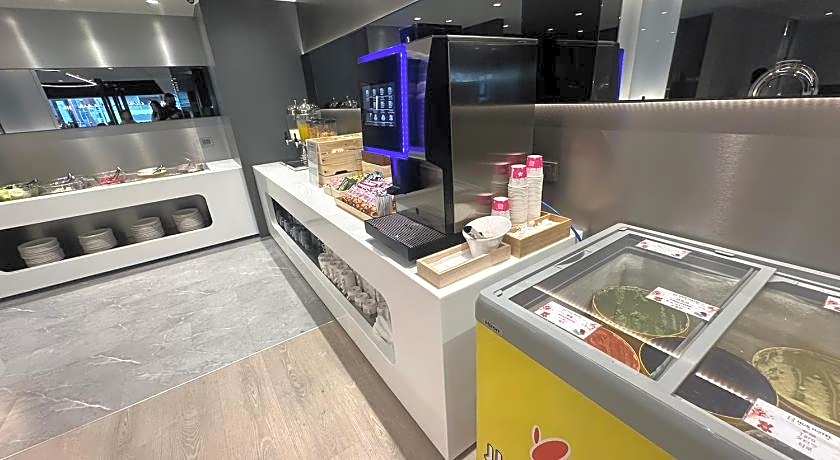 HUB HOTEL KAOHSIUNG YISIN BRANCH