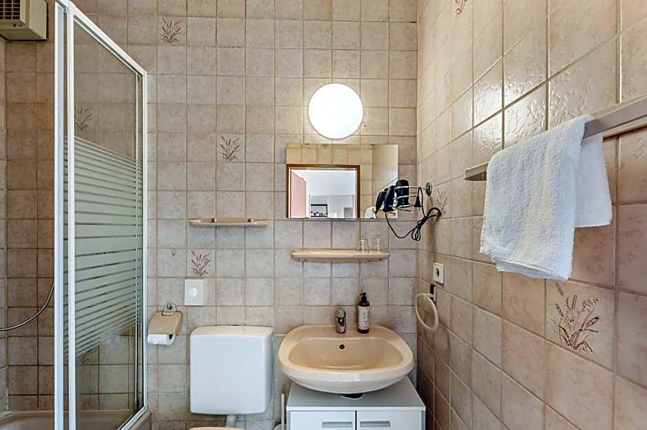 home2stay Apartmenthaus Heilbronn City Kitchen Parking Highspeed Wifi Washroom