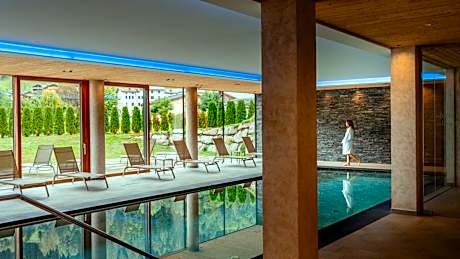 Monaco Sport Hotel