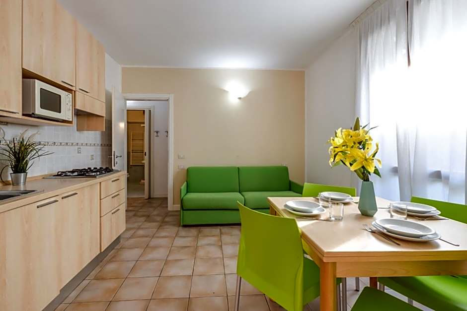 Budget Village Apartments - Porto Letizia