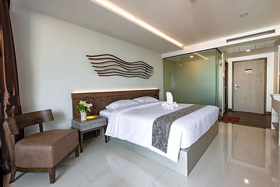 Blackwoods Hotel Pattaya - SHA Extra Plus