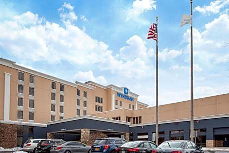 Wyndham Philadelphia-Bucks County