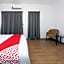 OYO 89915 EAST MOUNT HOTEL
