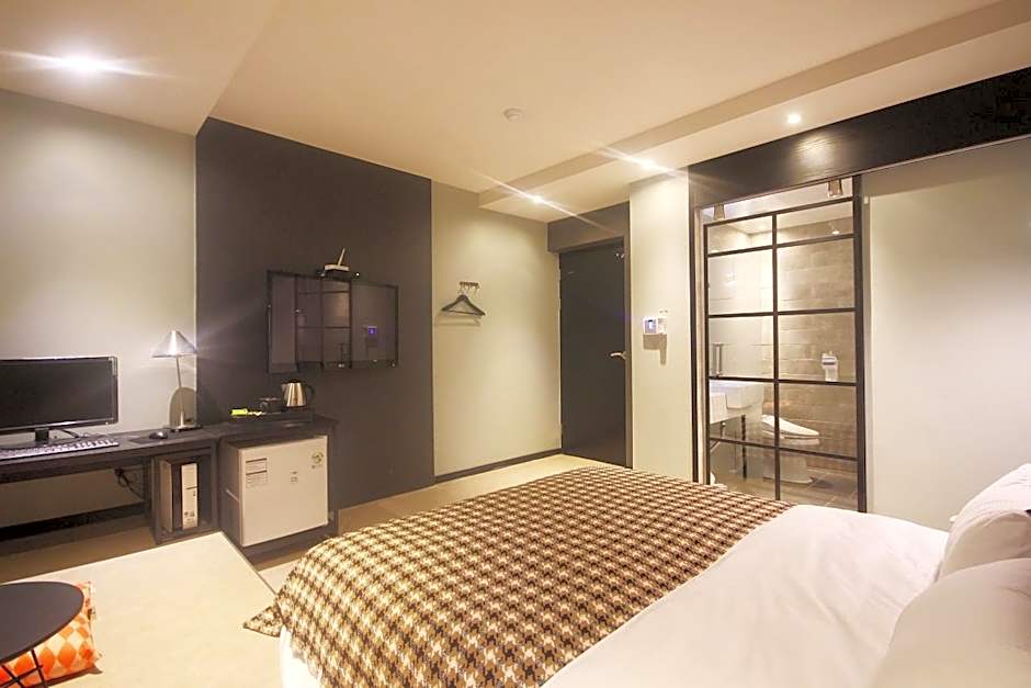 Hi Design Hotel