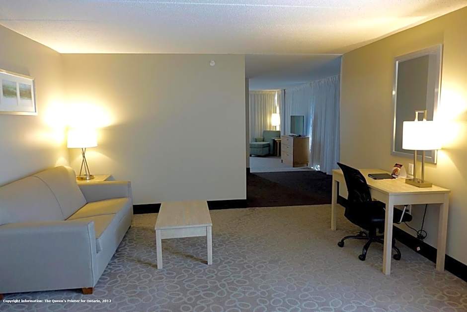 Holiday Inn Express & Suites Oshawa Downtown By IHG