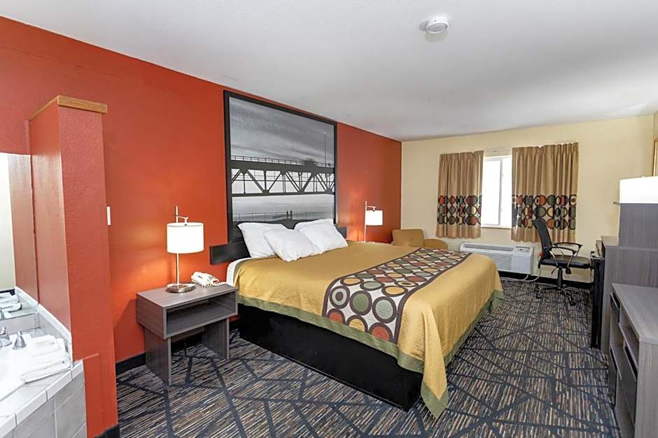 Super 8 by Wyndham Big Rapids