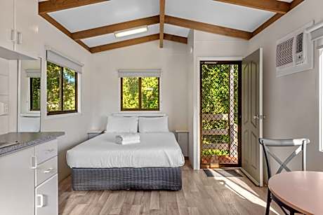 Standard Studio Cabin