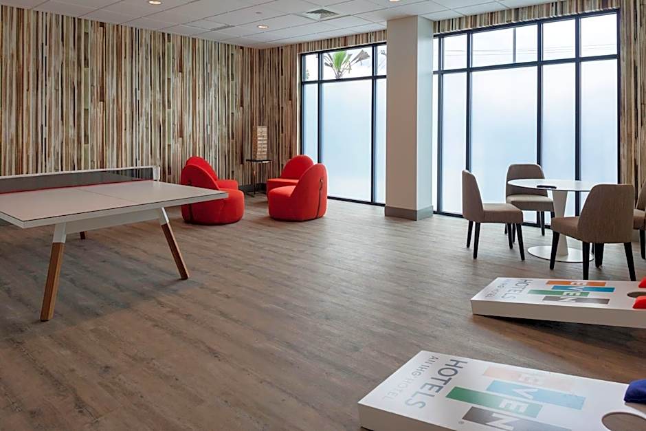 EVEN Hotel Shenandoah - The Woodlands by IHG