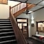 Te Puia Hot Springs Hotel