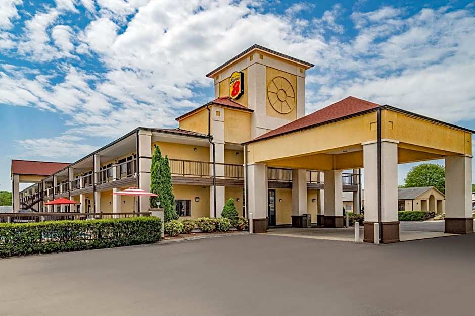 Photo 1 of 41 of Super 8 by Wyndham Columbia