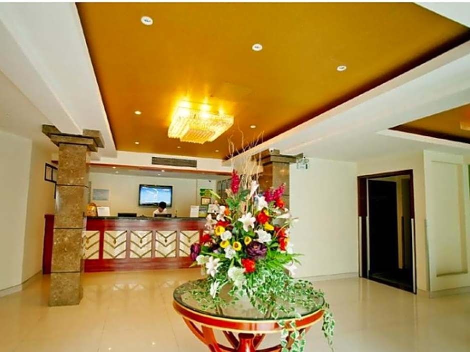 Green Tree Inn Nanjing Zhonghua Gate Subway Station Hotel