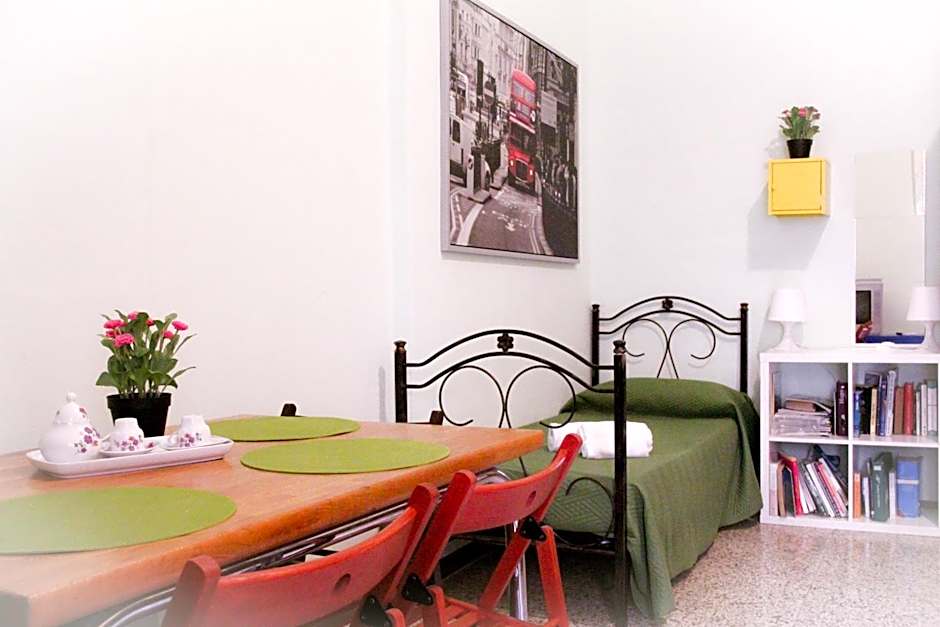 Tra L'Etna E Il Mare B&B