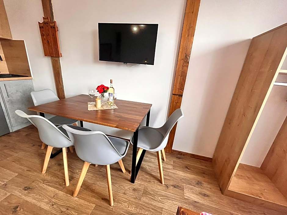 Chata POD HOUBOVÝM VRCHEM 2