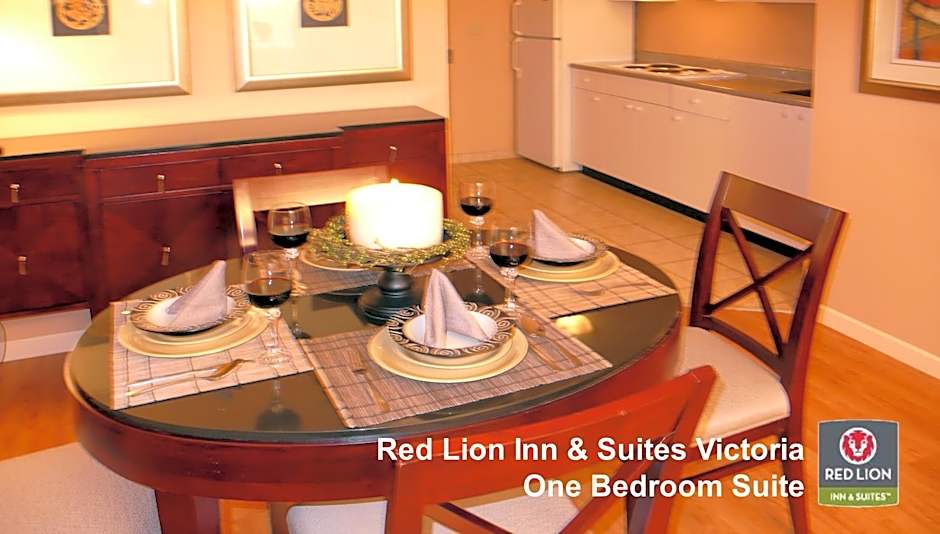 Red Lion Inn And Suites Victoria