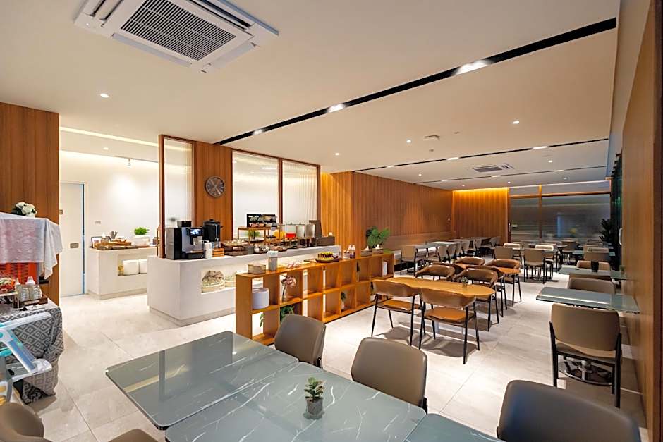 GOOD Nakhonsawan Hotel