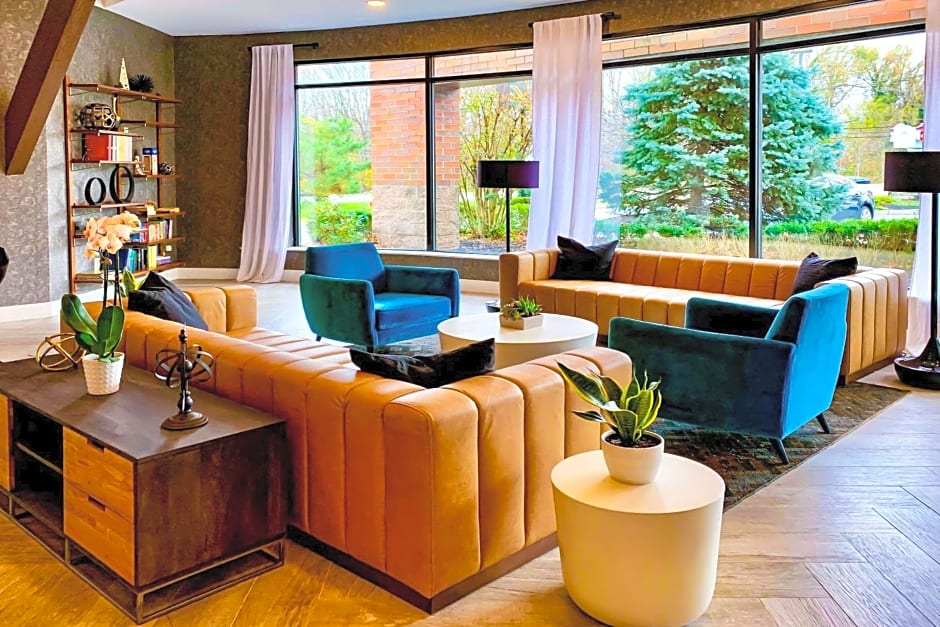 The Hub Middletown Red Bank- Best Western Signature Collection