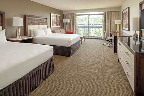 Queen Room with Two Queen Beds and Sofa Bed