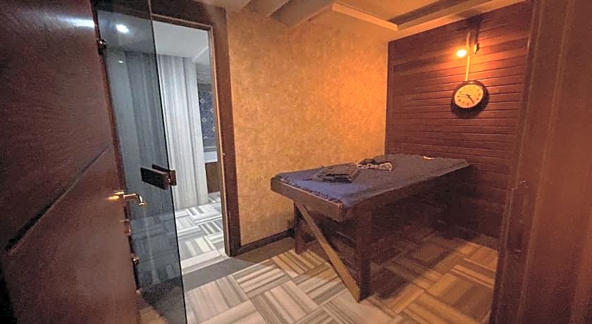 LE LUXE suites hotel SPA
