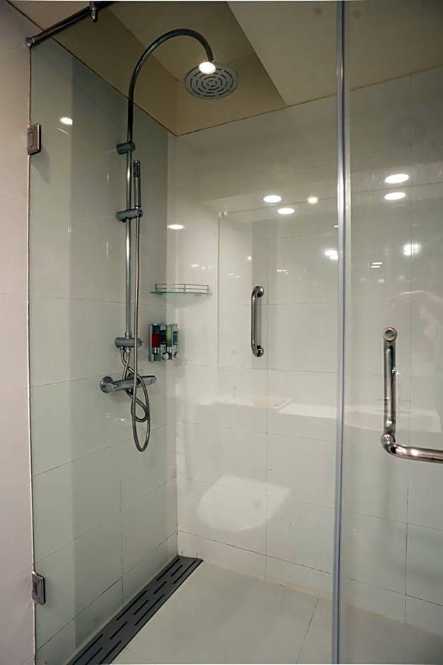 AR Suites Fontana Bay - Kalyani Nagar