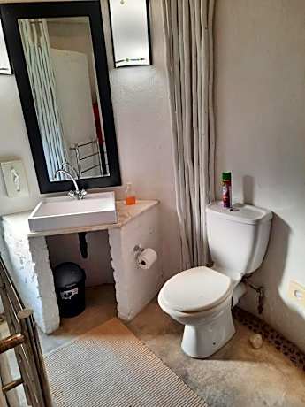 Hakunamatata Lodge & Health Spa/ Wedding & Conference venue