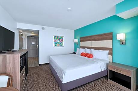 Ocean Front Room with King Bed and Balcony