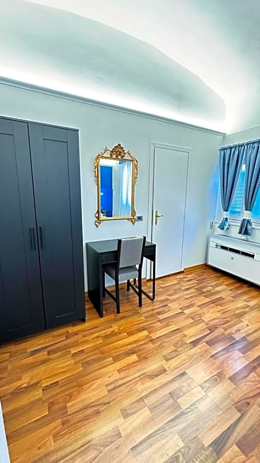 Piccolo Hotel