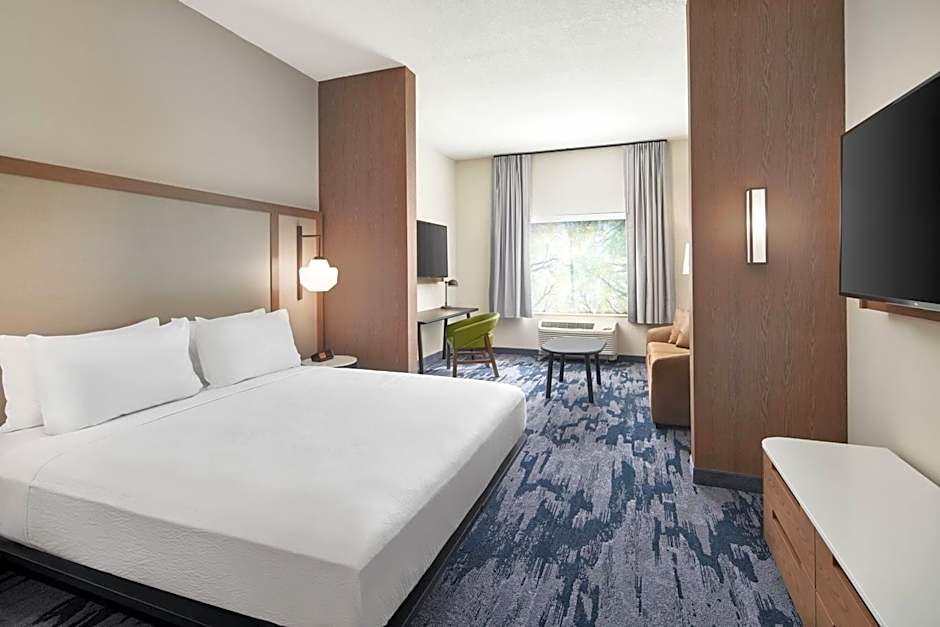 Photo 1 of 32 of Fairfield Inn & Suites by Marriott Tampa Riverview