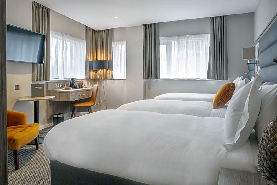 Metro Hotel Dublin Airport
