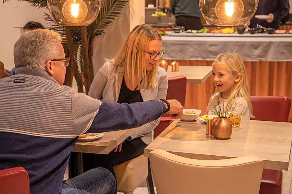 Dream - Luxury Hostel