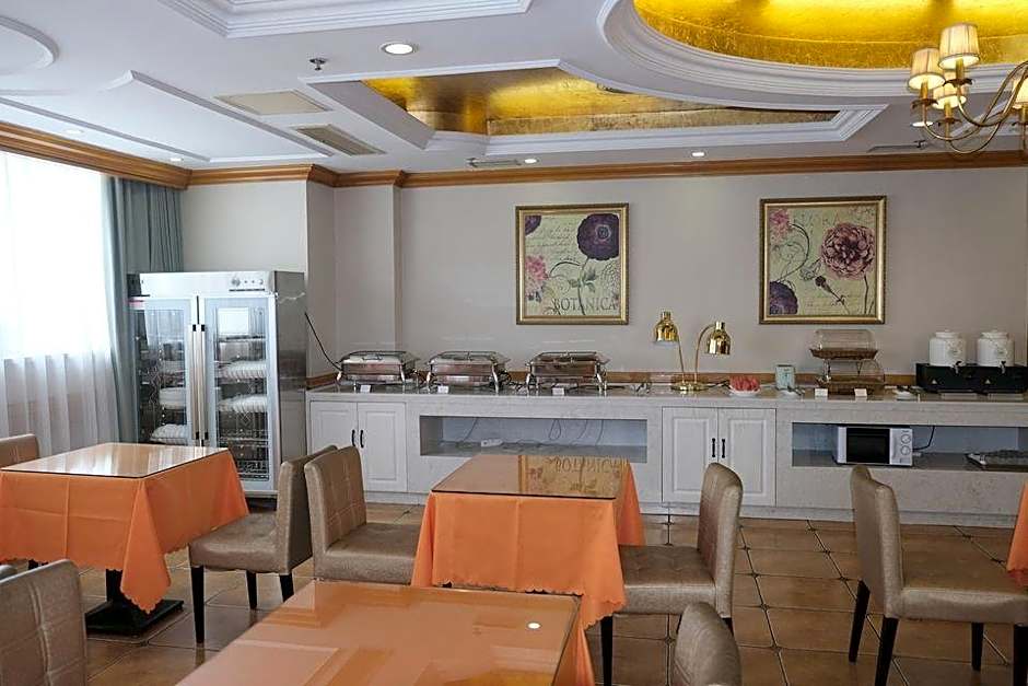 Vienna Hotel Rugao Zhengxiang Square branch