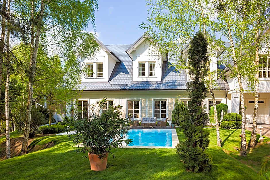 Dwór Złotopolska Dolina Mansion House