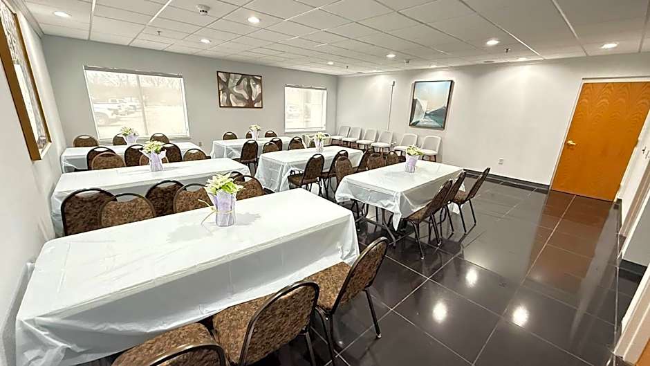 Comfort Inn & Suites Madison East - Monona