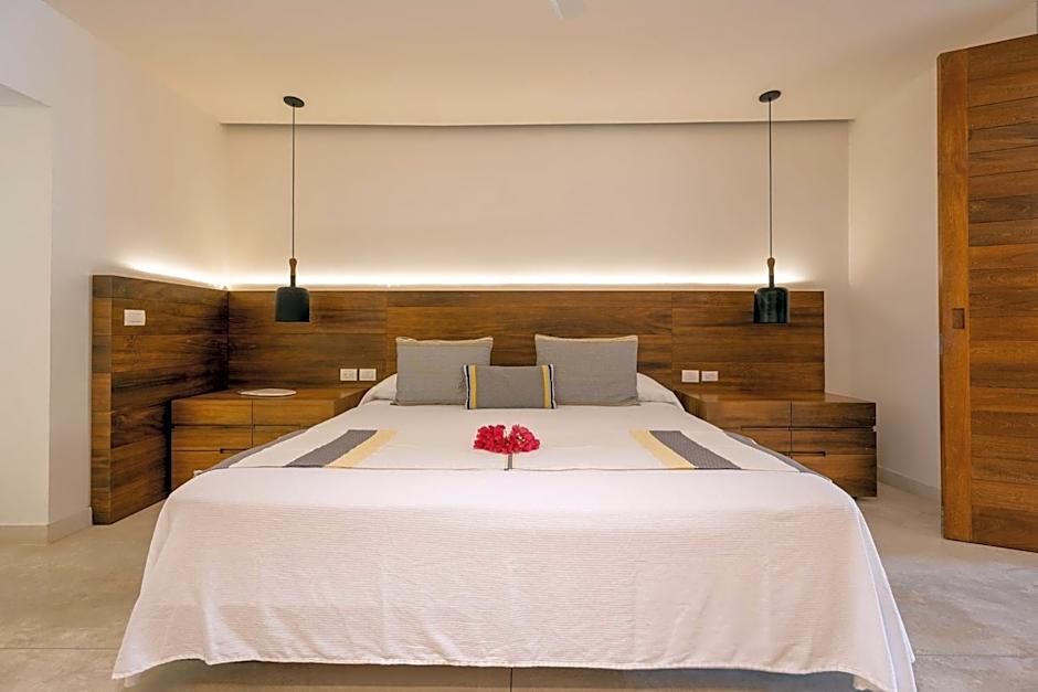 El Careyes Club & Residences