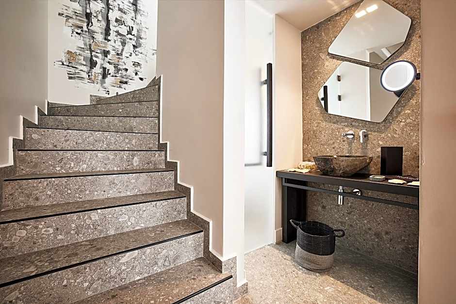 Amazon Mykonos Resort & Spa