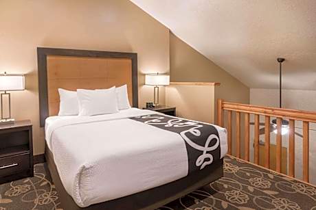 Loft Family Suite - Non-Smoking