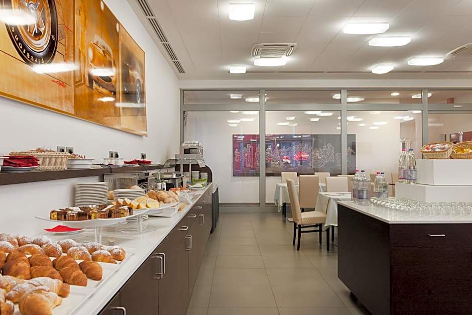 Hotel Maranello Village